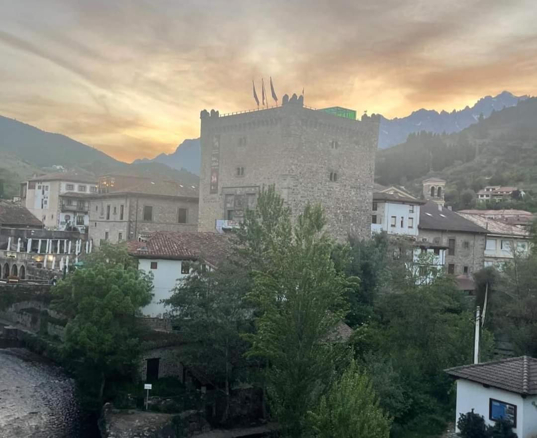 La Casuca Del Sol Villa Potes Eksteriør billede